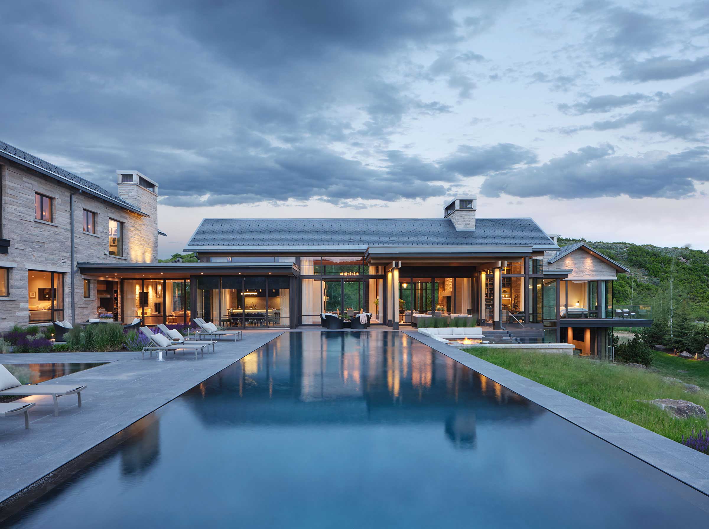 Exterior shot 31